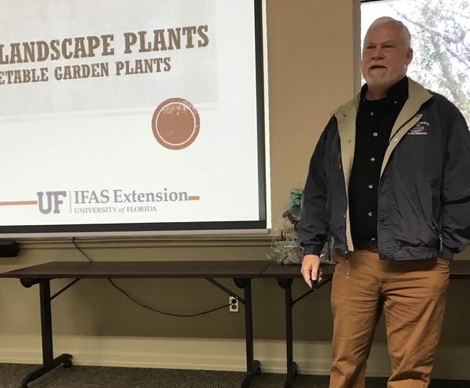 Larry Williams presented a slide show to the Destin Garden Club at the Destin Library at their monthly March meeting.