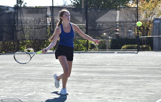 Destin's Reagan Reiker played in the No. 4 hole against Crestview. She lost a close match, 6-2, 3-6 (14-16).